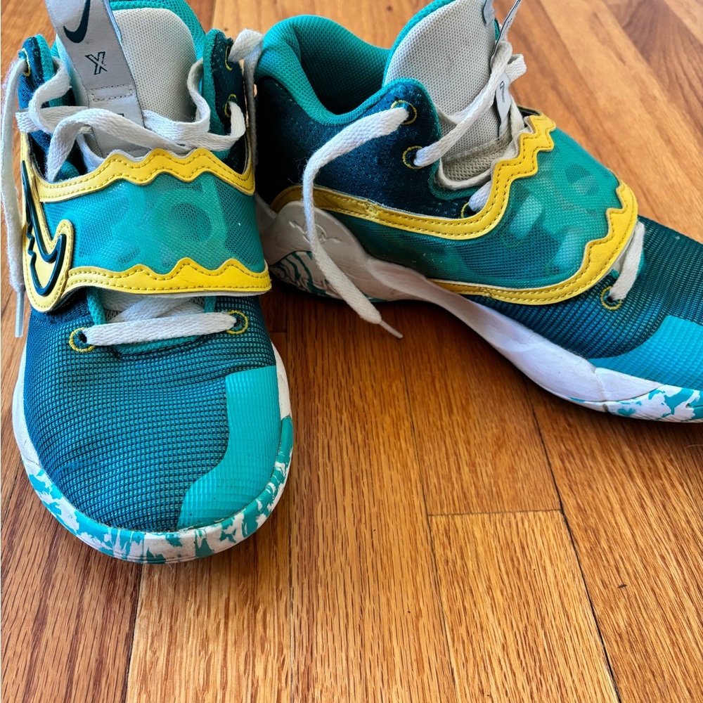 Men’s Nike KD Trey 5 X Clear Jade Sulphur